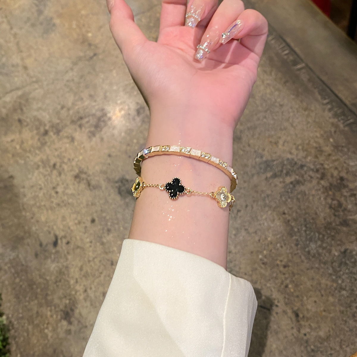 Stacked Bi in! Noble Bamboo Eye Open Bracelet Women's Light Luxury Laser Four-leaf Flower High-grade Elegant Bracelet