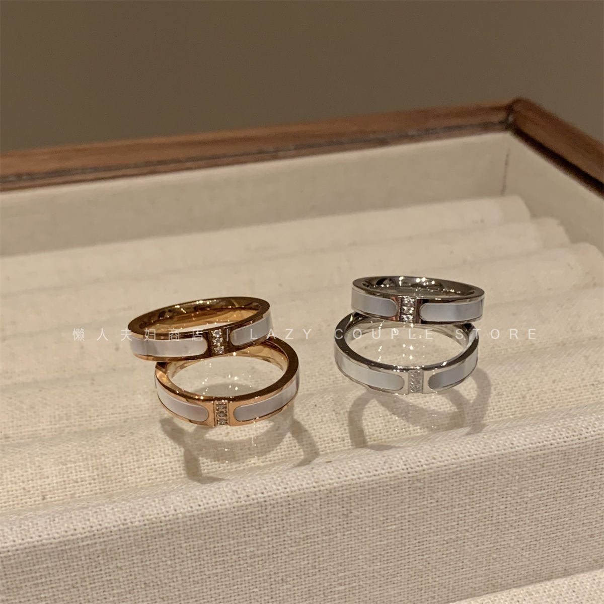 Wash your hands without picking ~ high-grade white Fritillaria zircon delicate plain ring female titanium steel does not fade food finger ring